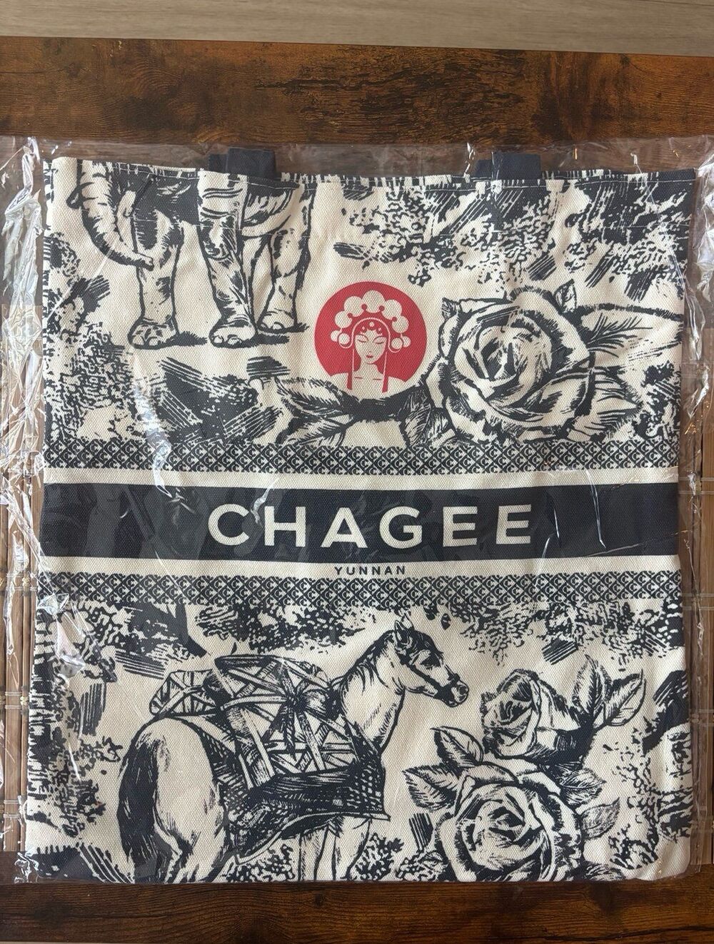 Limited Edition Official Chagee Canvas Tote Bag - New